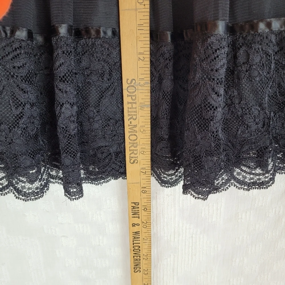 Forever 21 black lined tulle lace mini skirt whimsigoth edgy fairy witchy S/P